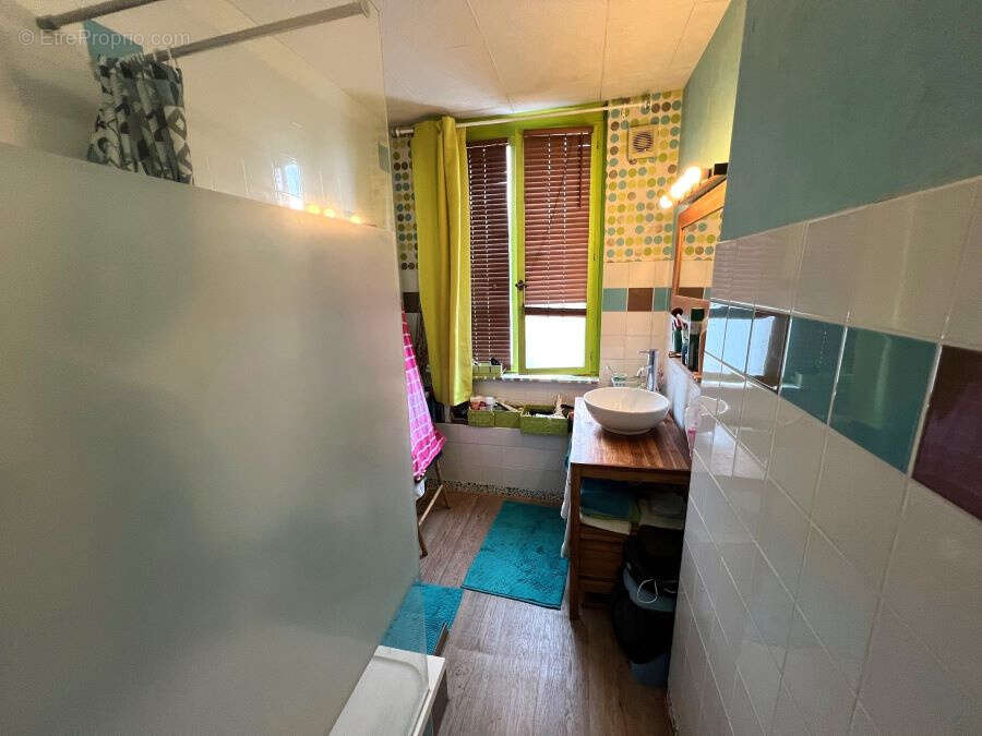 Maison à SAINT-AMAND-LES-EAUX