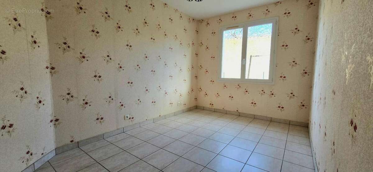 Maison à MONTPON-MENESTEROL