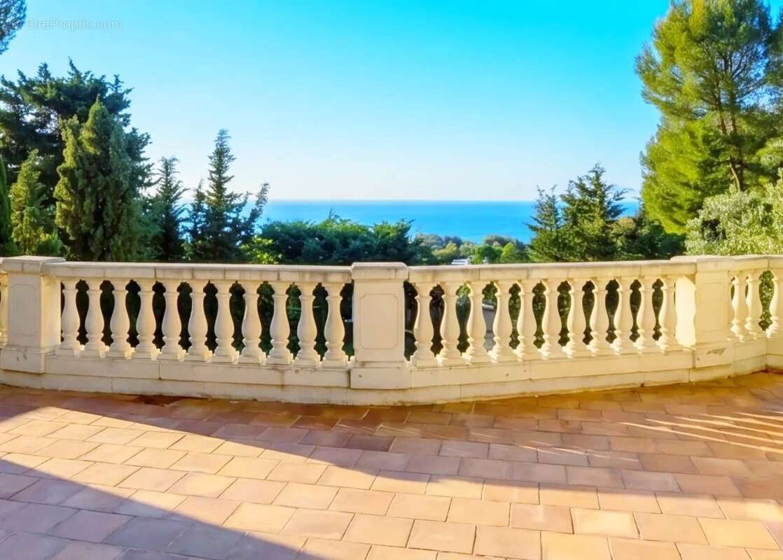 Maison à SAINT-JEAN-CAP-FERRAT