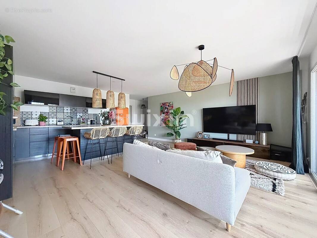 Appartement à CHENS-SUR-LEMAN