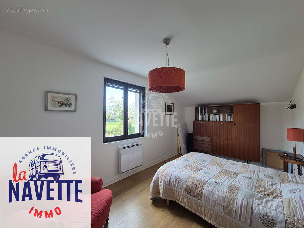 Maison à SAINT-AMANT-TALLENDE