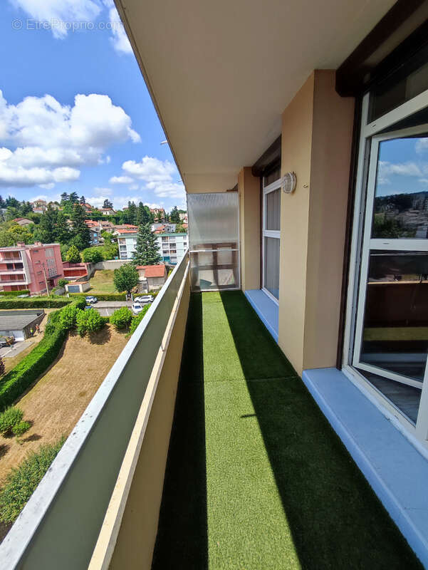 Appartement à SAINT-ETIENNE