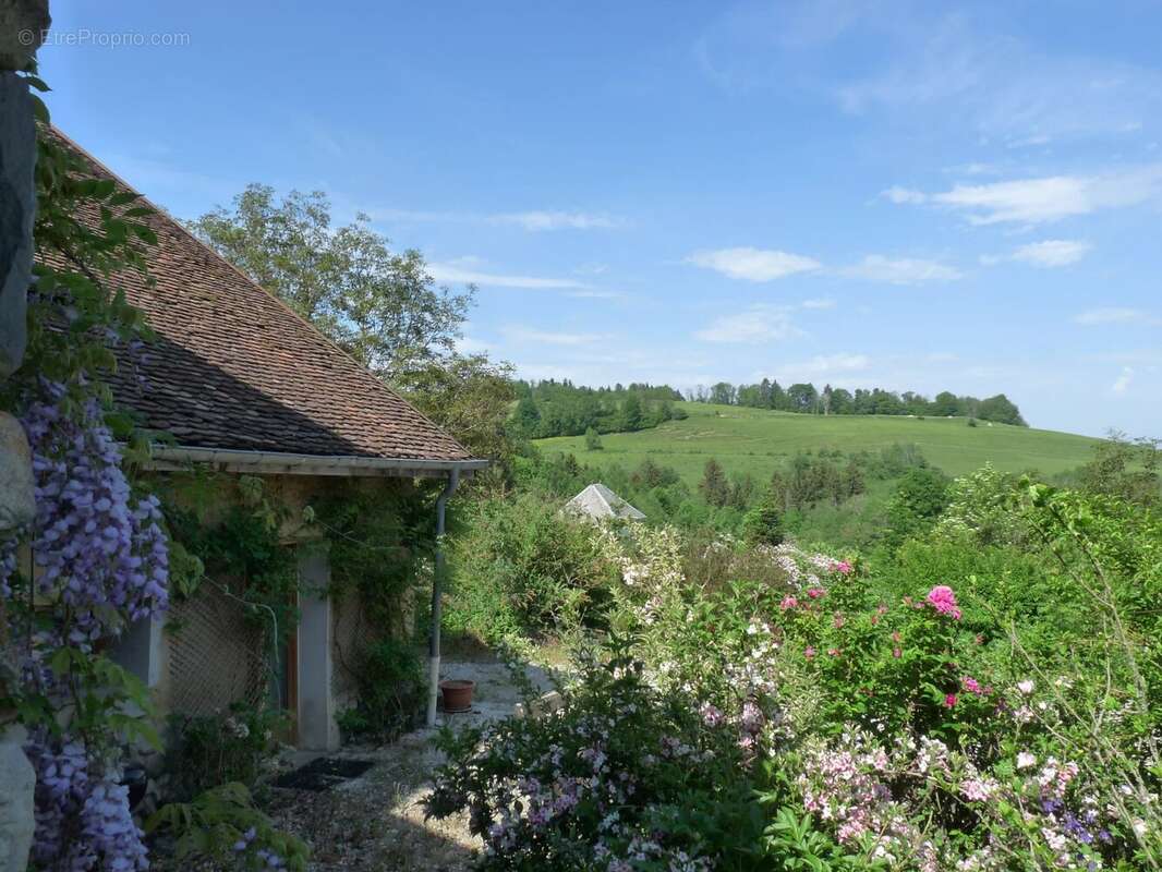 Maison à MERLAS