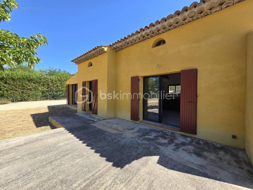Maison à LA MOTTE-D'AIGUES