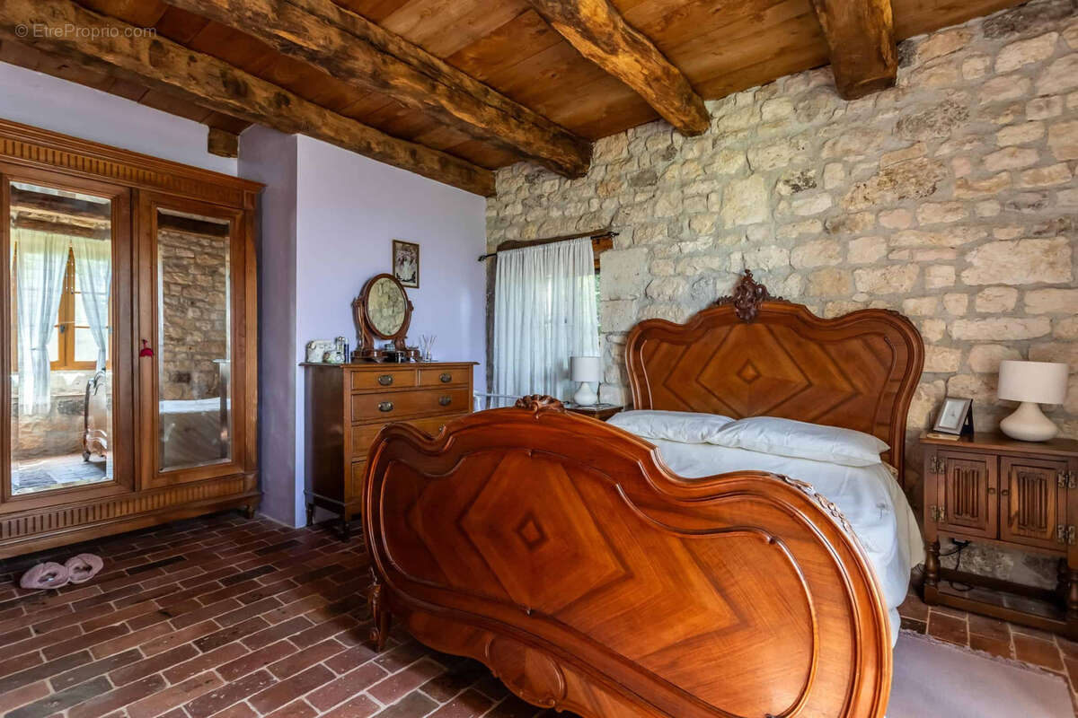 Maison à CORDES-SUR-CIEL