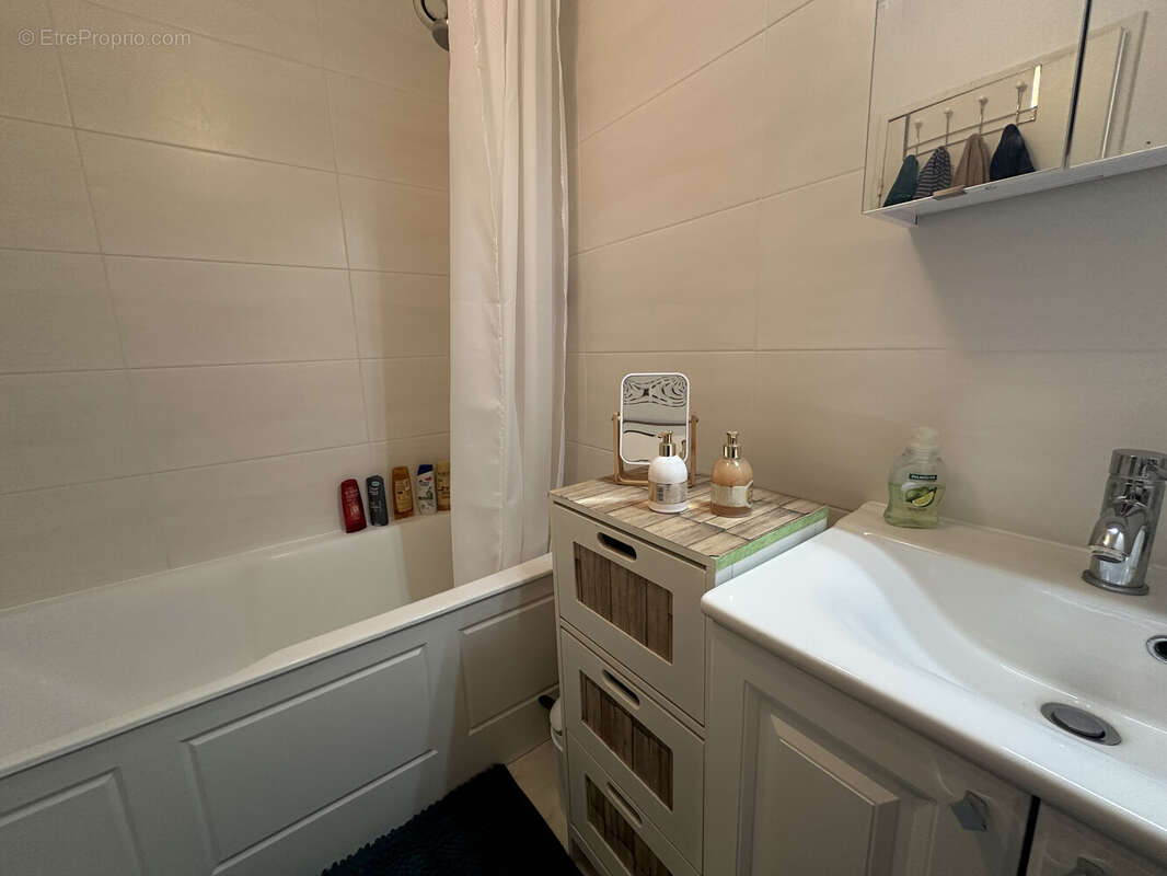 Appartement à SAINT-CYR-L'ECOLE