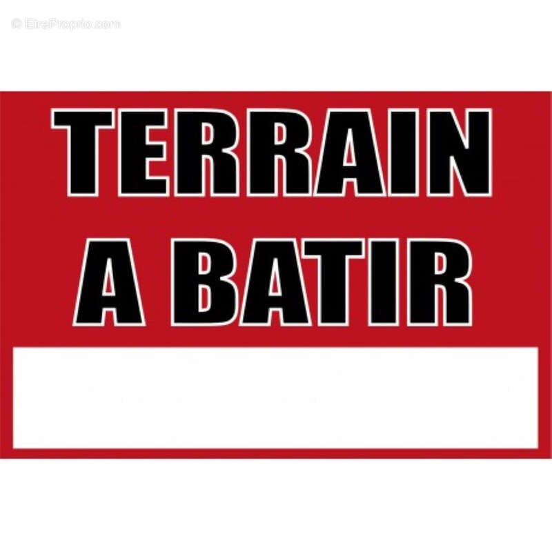 Terrain à VENDAT