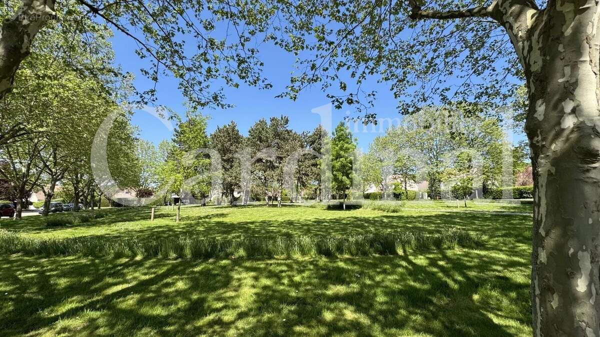 Maison à NOISY-LE-ROI