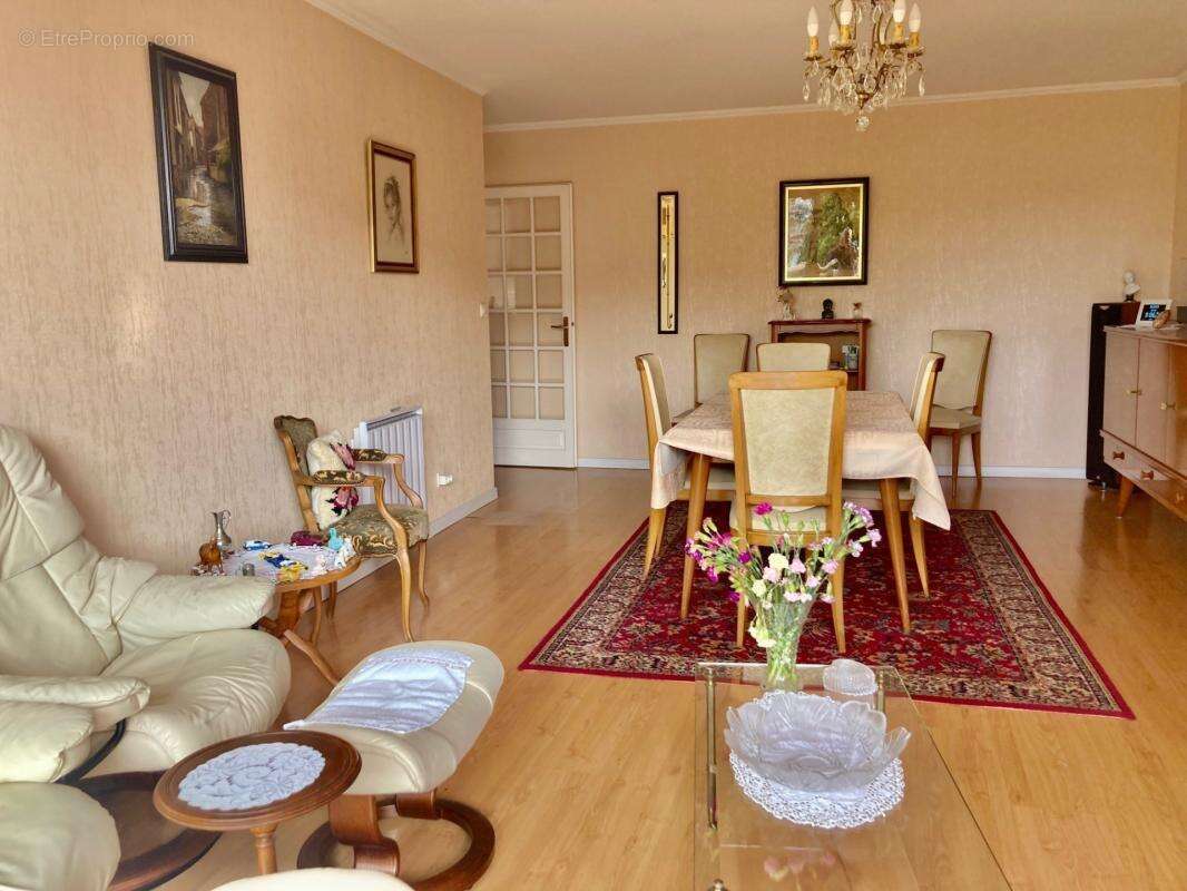 Appartement à CROIX