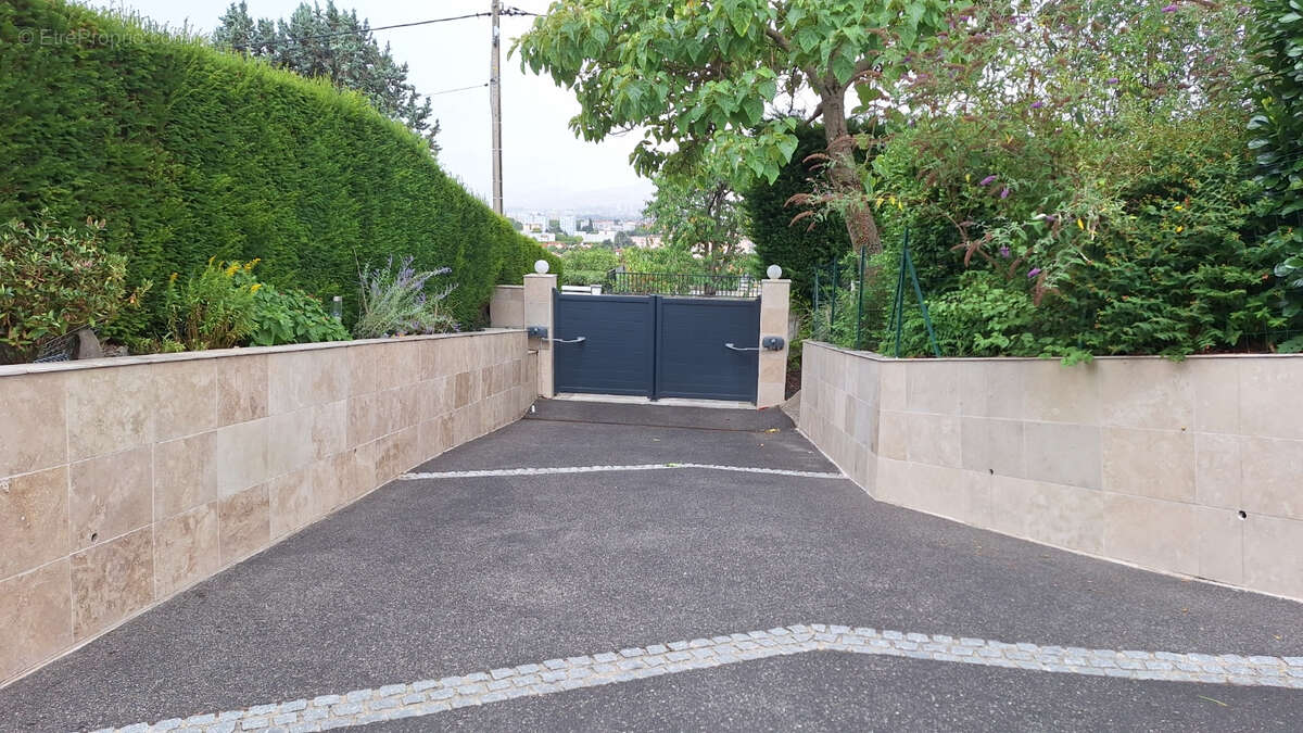 Maison à COURNON-D'AUVERGNE