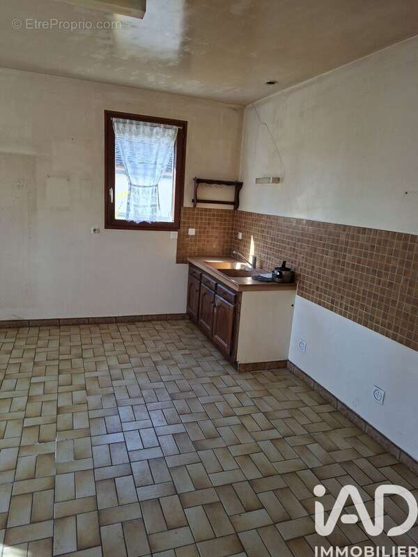 Photo 8 - Maison à THORIGNY-SUR-OREUSE