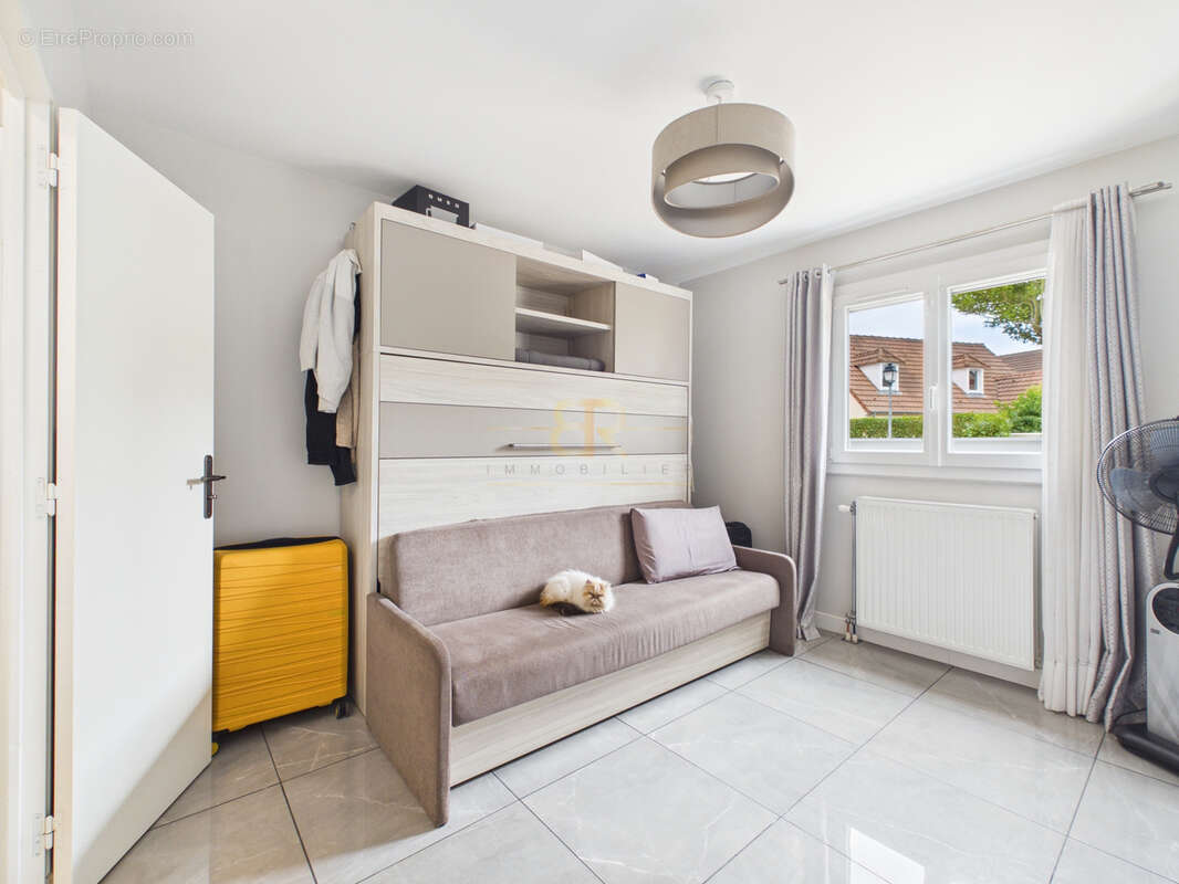 Rue de la Meunerie / Maison familiale / 5 chambres / Jardin - photo 7