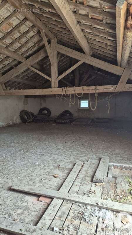 Photo 8 - Maison à ARMISSAN