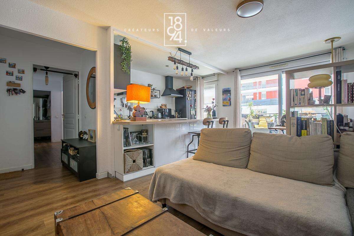 Appartement à MARSEILLE-10E