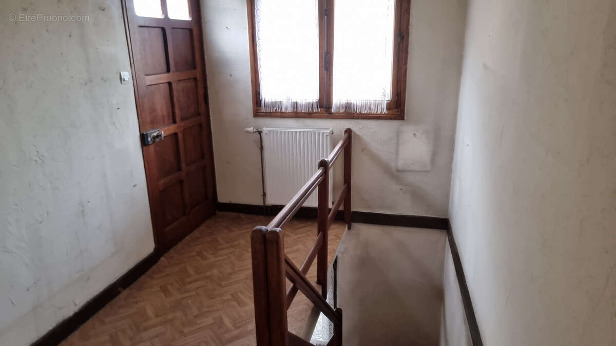 Maison à SAINT-PIERRE-D'ALBIGNY