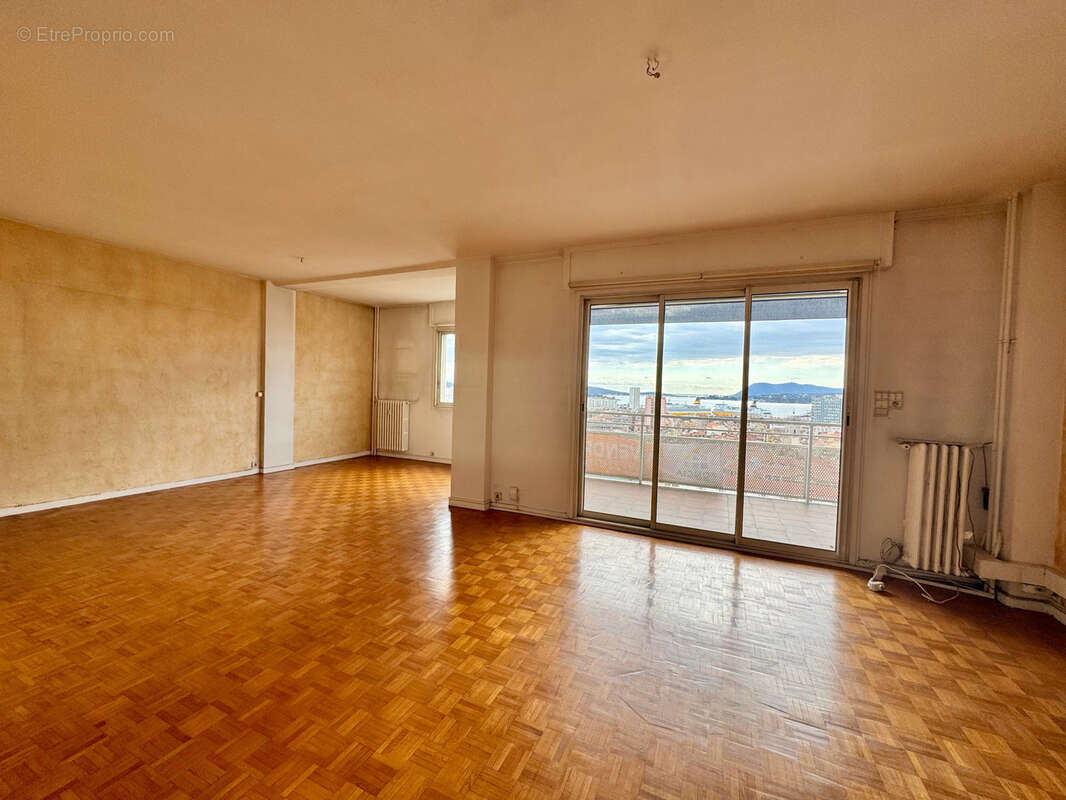 Appartement à TOULON