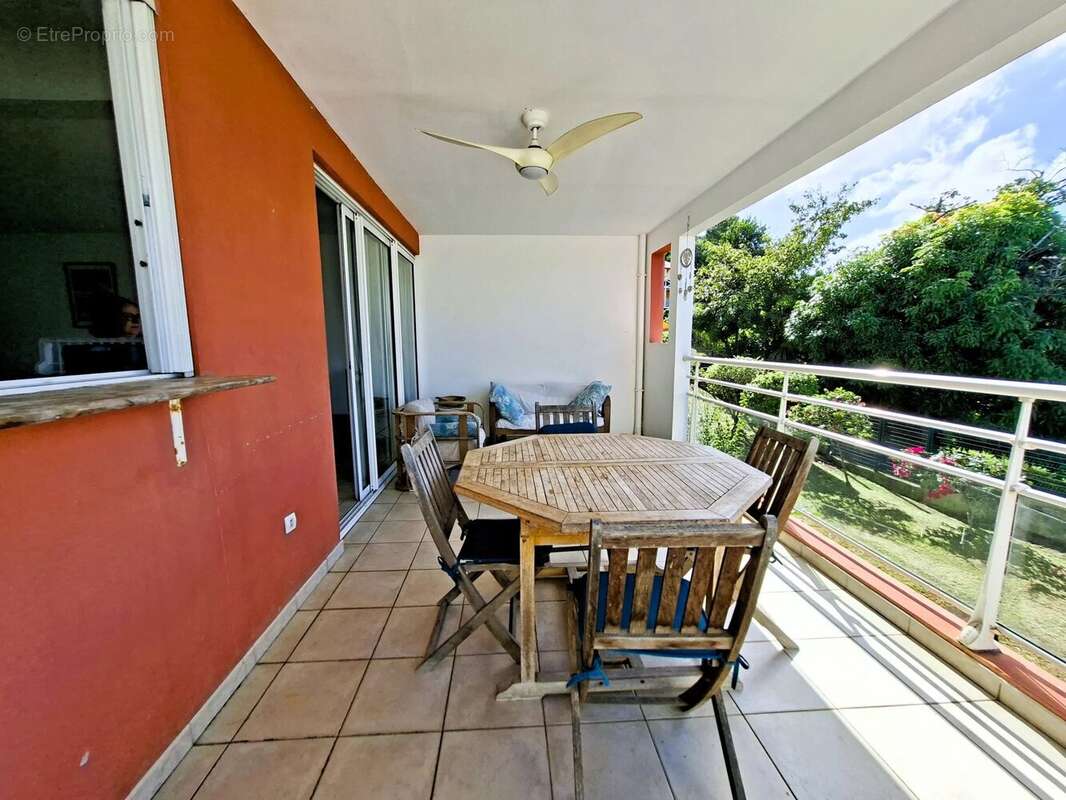 Appartement à LES TROIS-ILETS