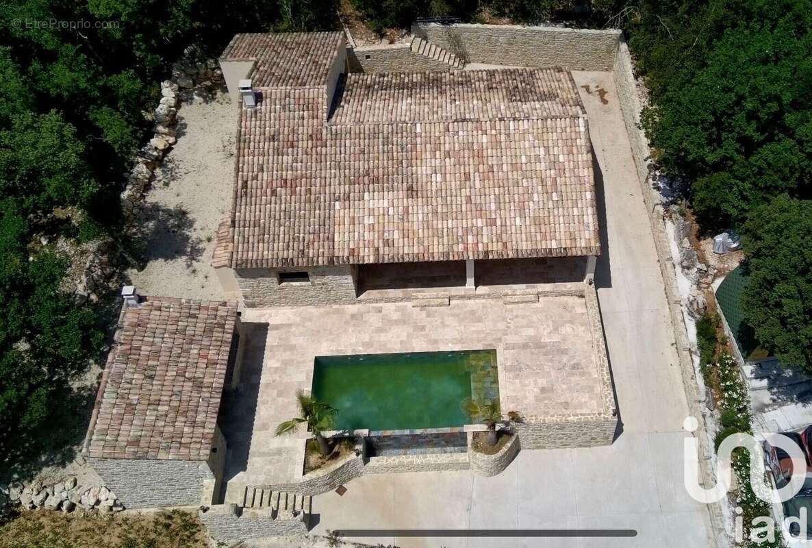 Photo 3 - Maison à GOUDARGUES