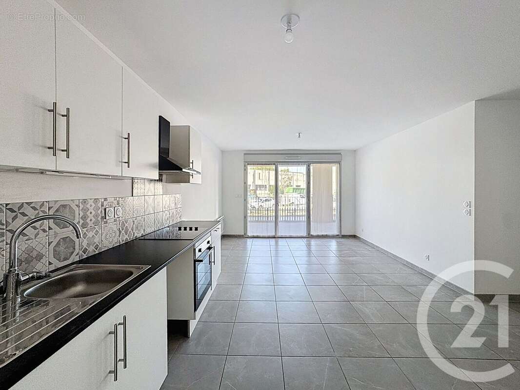 Appartement 60 m² à Trets  - photo 3