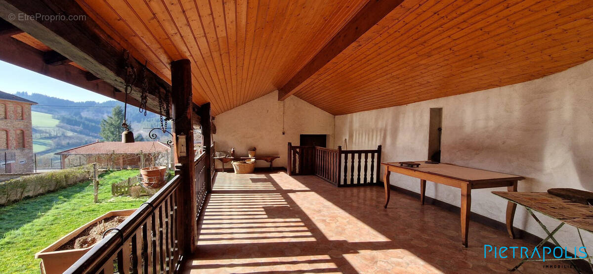 Maison à GRANDRIS