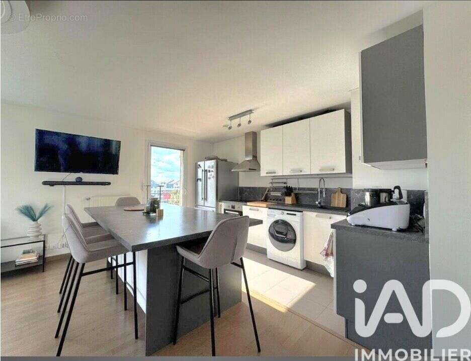 Photo 6 - Appartement à VILLENEUVE-LE-ROI