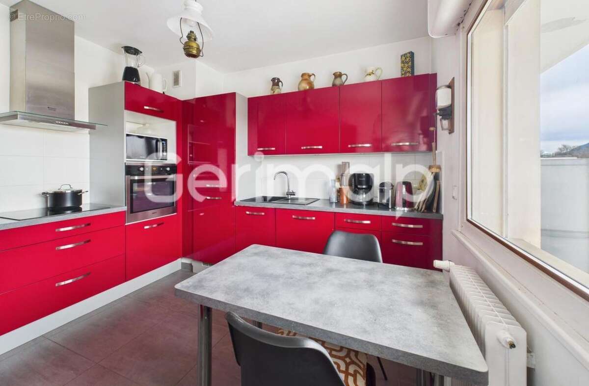 Appartement à ANNECY-LE-VIEUX
