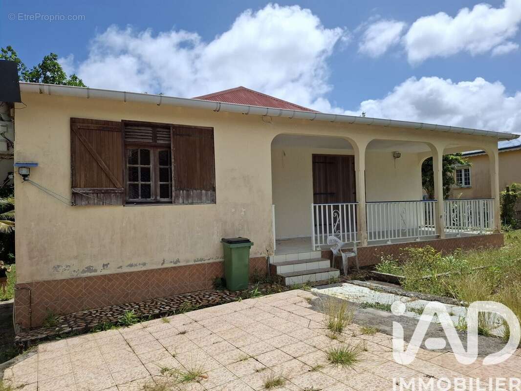 Photo 2 - Maison à PETIT-BOURG