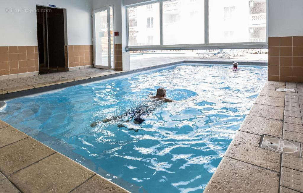 Appartement à GREOUX-LES-BAINS