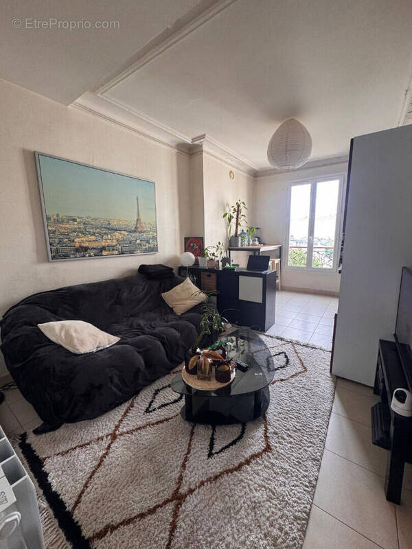 Appartement à PARIS-11E