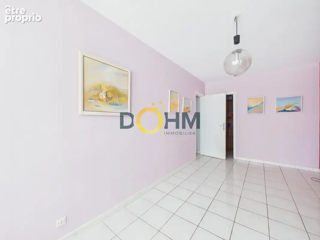 T5 110 m2 Large balcon / Garage / Ascenseur - photo 8