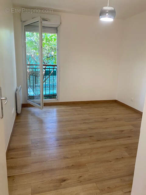 Appartement à GENNEVILLIERS