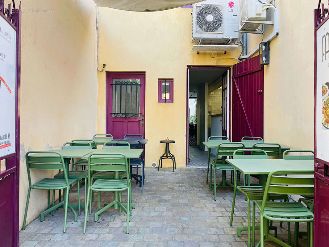 Commerce à CARCASSONNE