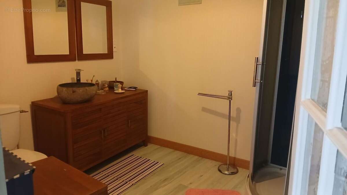 Maison à CHASSENEUIL-SUR-BONNIEURE