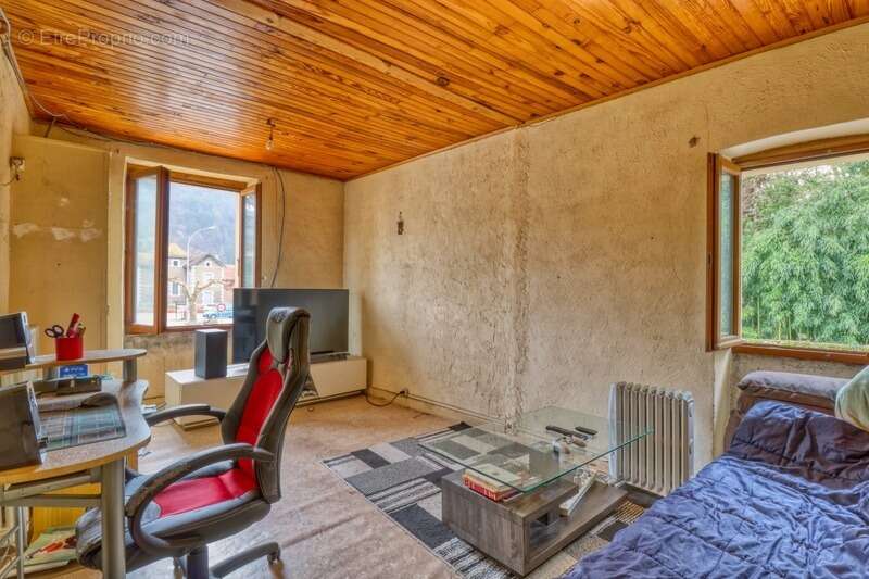 Murs - ensemble immobilier - commerce + F5 - photo 9