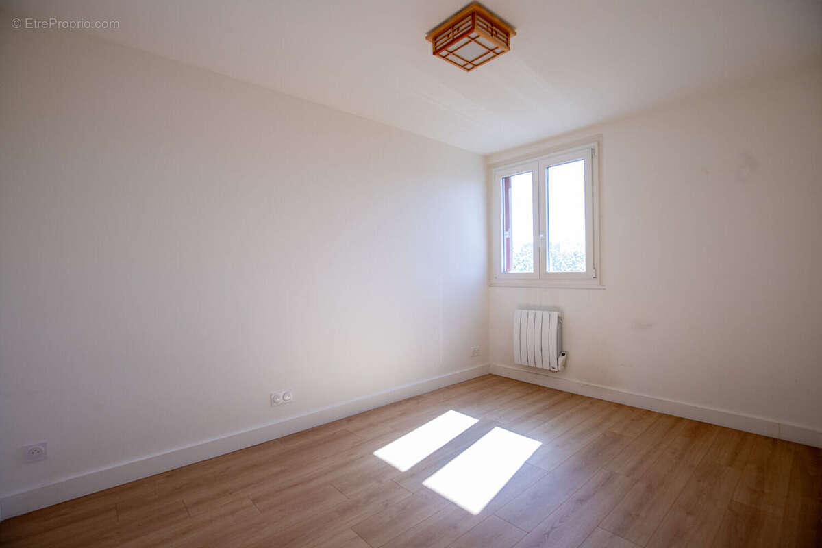 Appartement à CHATILLON