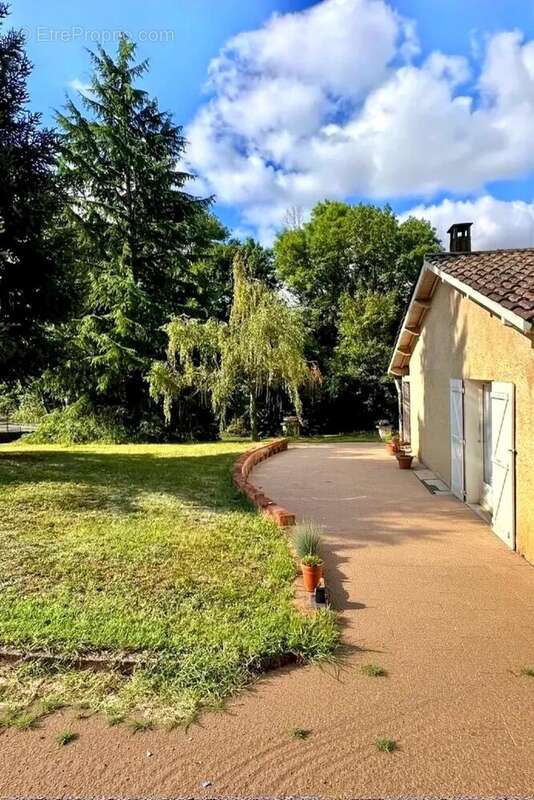 Photo 4 - Maison à DARDILLY