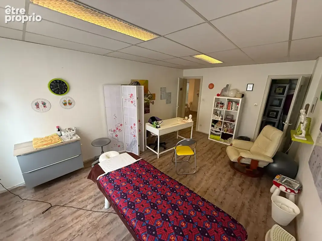 Local 74m² Strasbourg  Centre - photo 4