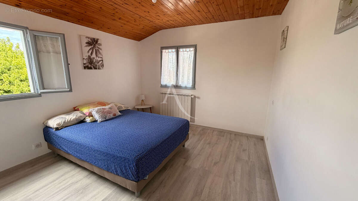 Exclusivité ! Saintes rive gauche, Maison 6 pièces belles prestations - photo 13
