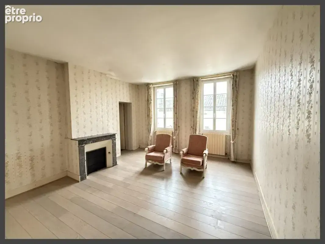 Maison de ville en pierre avec jardin et garage - possibilité de créer un appartement à VILLEFRANCHE DE LONCHAT (24) - photo 17