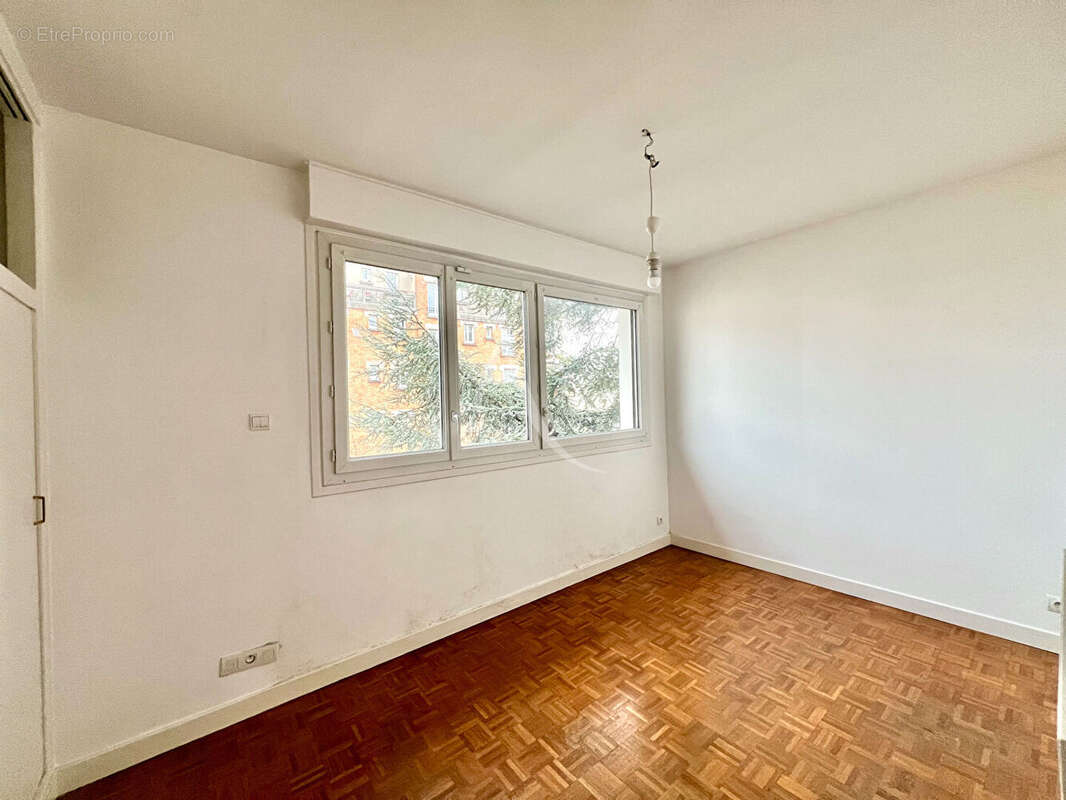 Appartement à FONTENAY-SOUS-BOIS