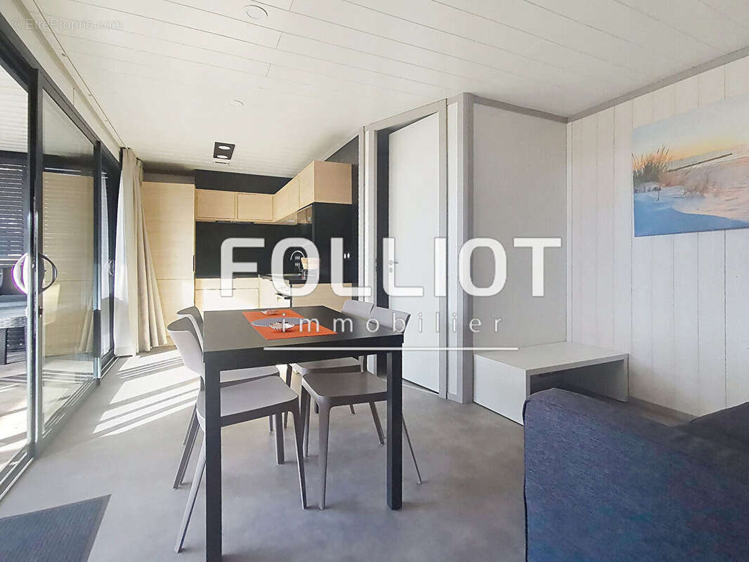 Maison à JULLOUVILLE