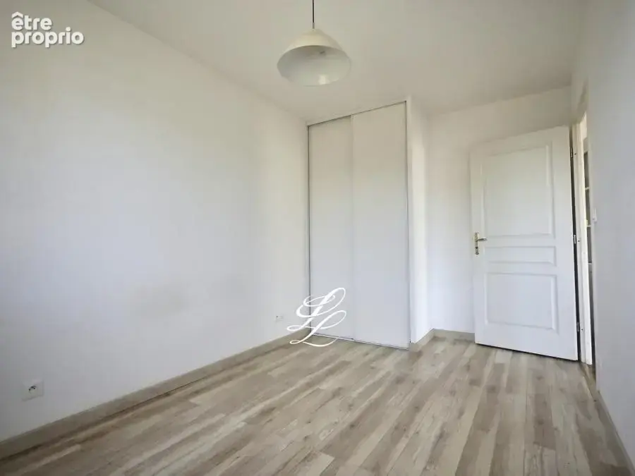 Appartement 56 m² à Joue-Les-Tours  - photo 2480