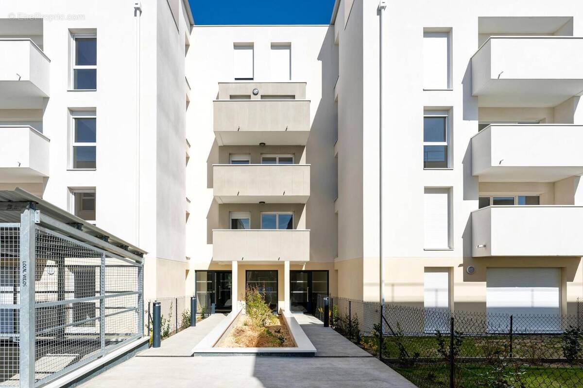 Photo 1 - Appartement à CENON