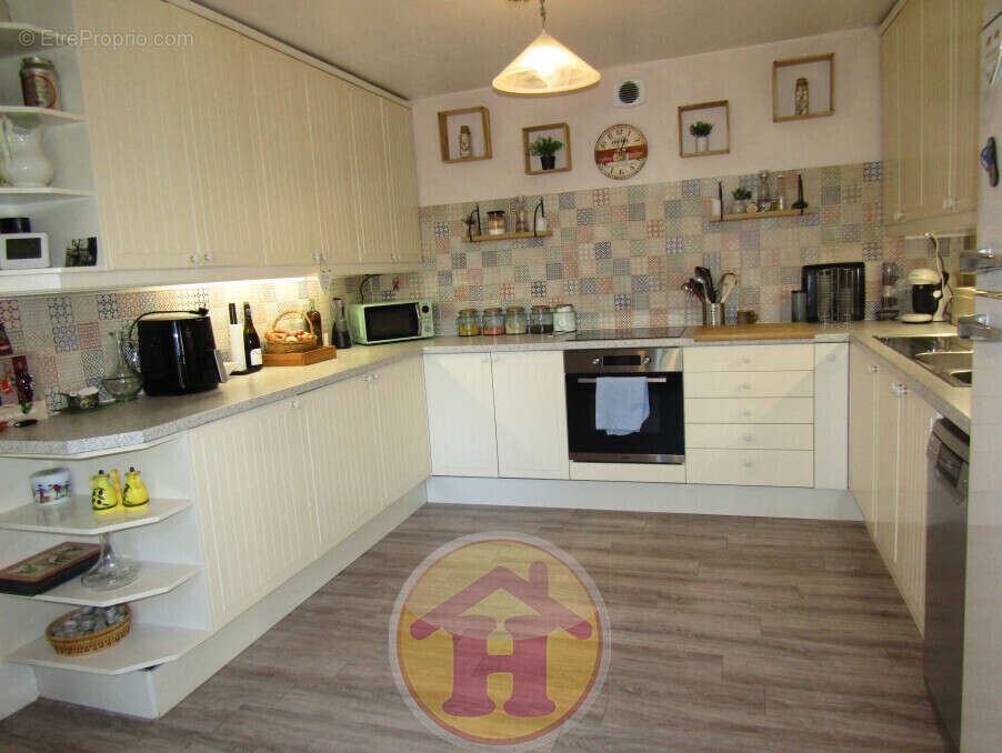 Maison à MAISONNAIS-SUR-TARDOIRE