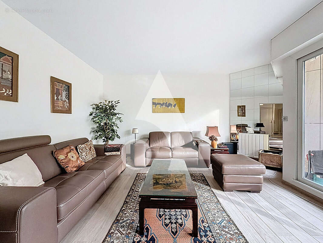 Appartement à BOUGIVAL