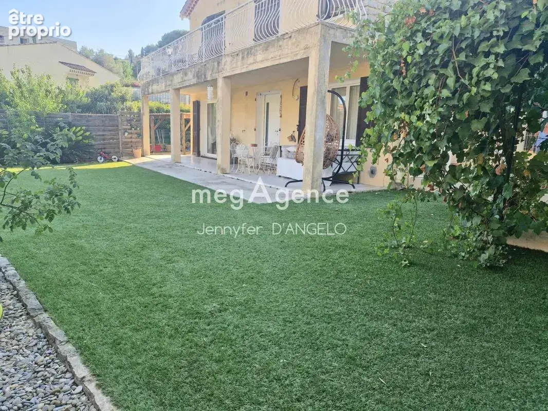 MAISON RENOVEE A OLLIOULES, 155 M², 10 min à pieds du centre ville - photo 15