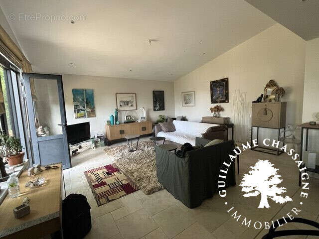 Maison 159 m² à Saint-Florent-Sur-Cher  - photo 2