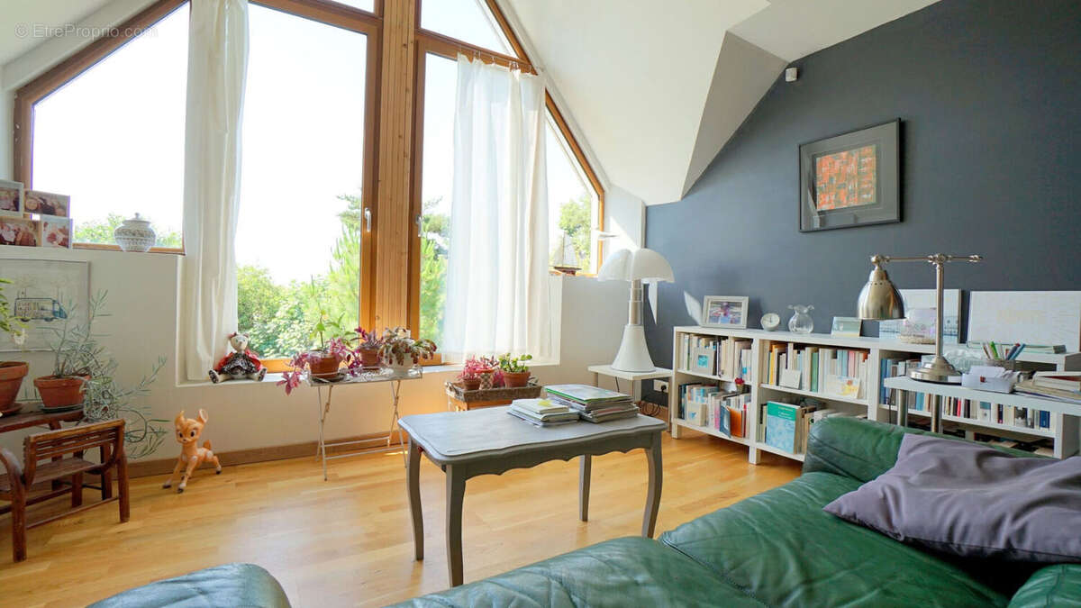 Maison à MEZIERES-SUR-SEINE