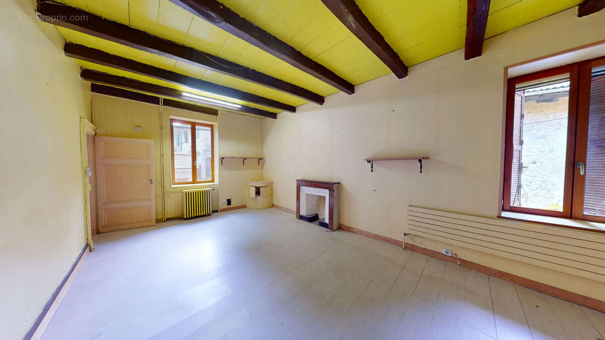 Maison à BOYEUX-SAINT-JEROME