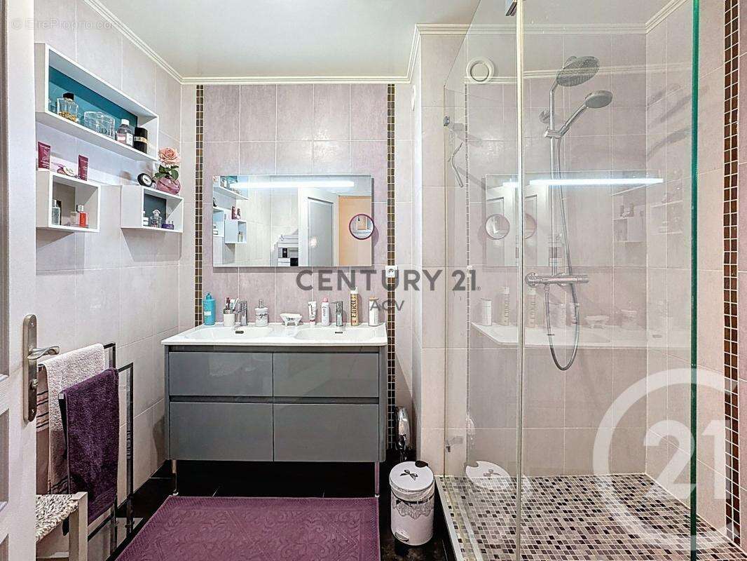 Appartement à CHOISY-LE-ROI